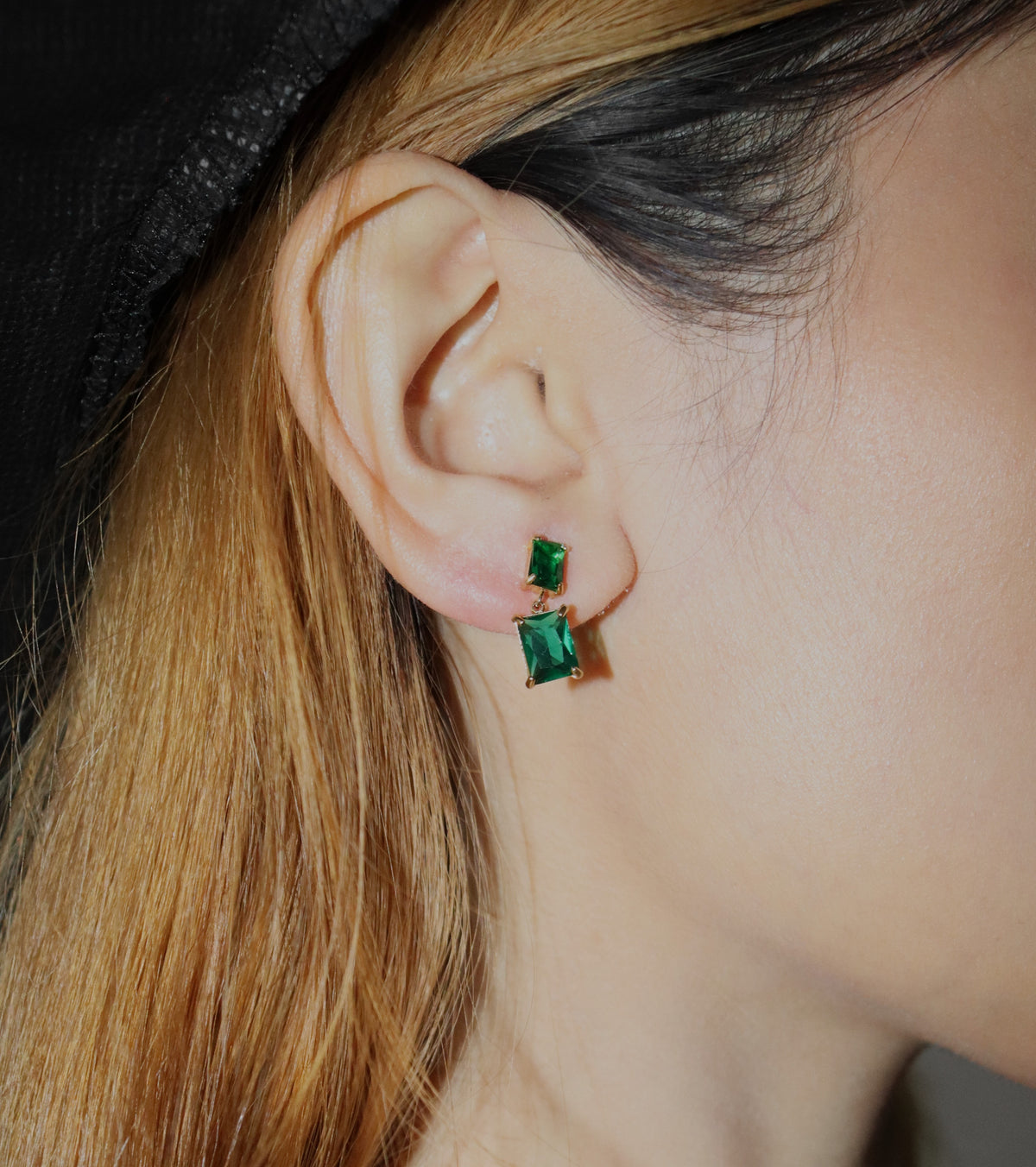 Wifey studs (green)