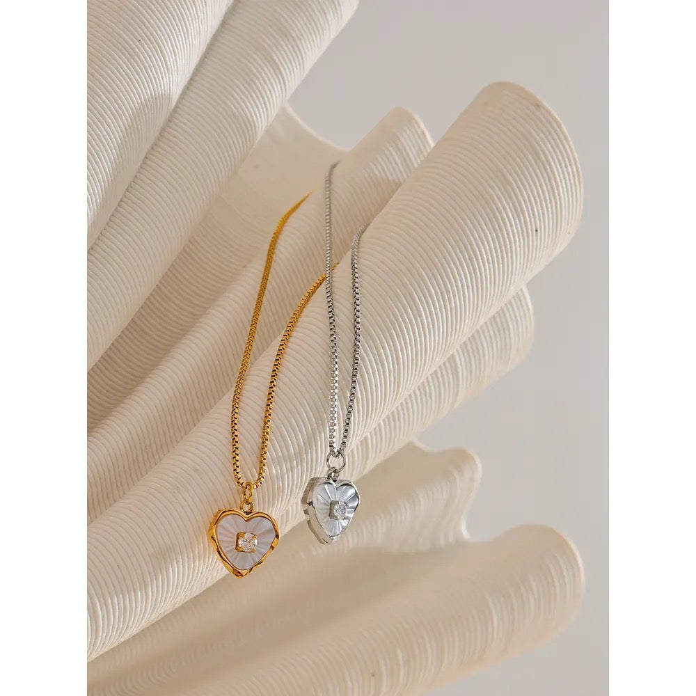 Lover's heart chain